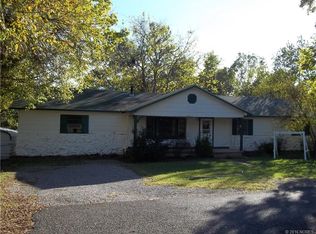 31748 E 724 Rd, Wagoner, OK 74467