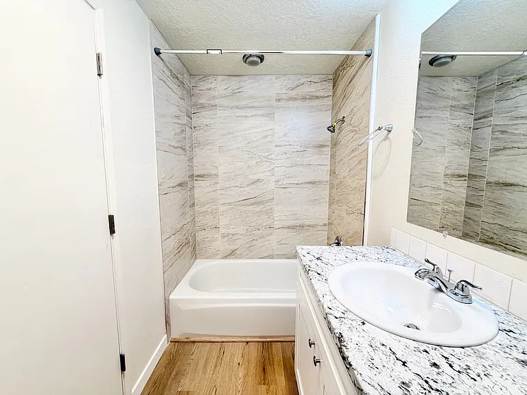 7060 SW Montauk Cir — Photo 15