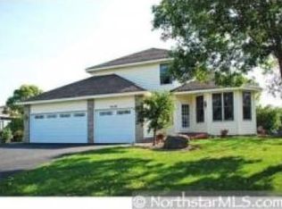 9038 Vickors Xing N, Brooklyn Park, MN 55443