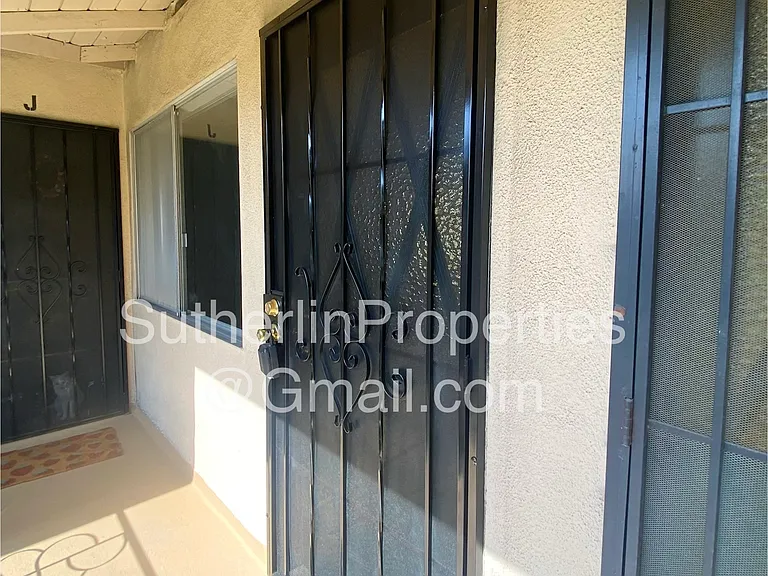126 N Electric Ave #K — Photo 5
