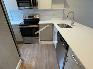 35 Queensberry St APT 19, Boston, MA 02215