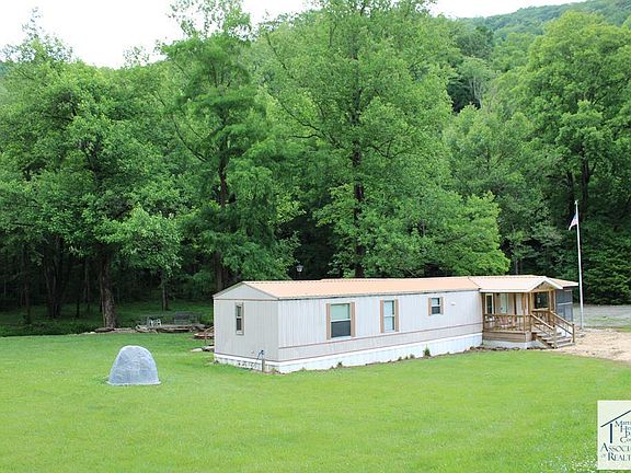 3rd image of 3392 Kibler Valley Rd