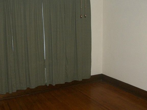 2nd image of 2115 S Nicollet St