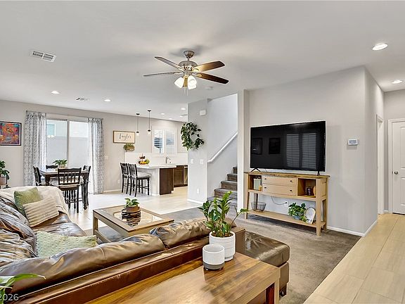 2nd image of 1113 Fragrant Cactus Ct