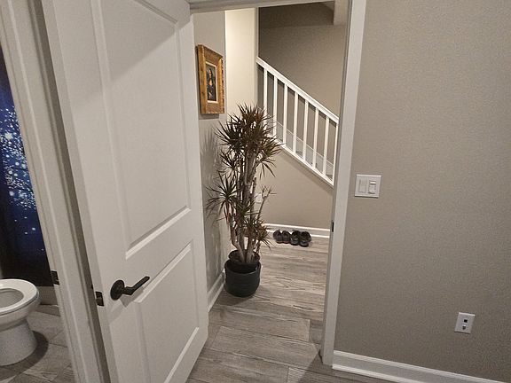 4th image of 1831 Onyx Ln