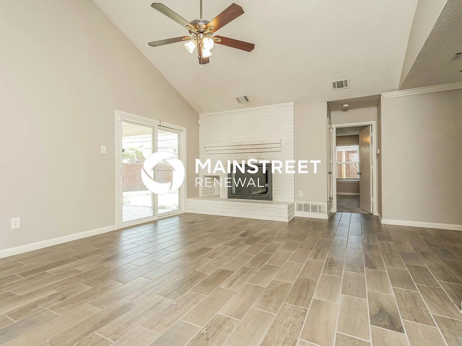 6400 Avanti Dr — Photo 4