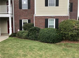 330 Bubble Creek Ct UNIT 4, Fayetteville, NC 28311