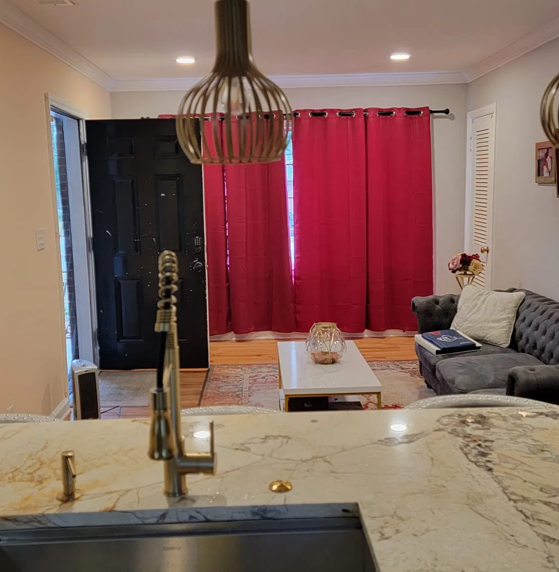 Ridgecrest Ln — Photo 2