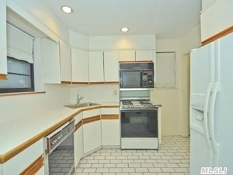 2nd image of 6620 251st St