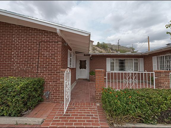 2nd image of 4273 Canterbury Dr