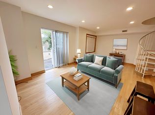 6804 17th Ave #2A, Brooklyn, NY 11204