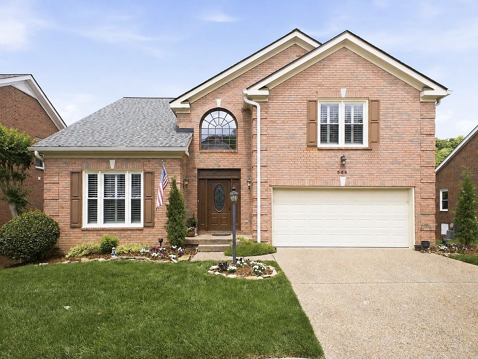 1st image of 504 Stratford Ct
