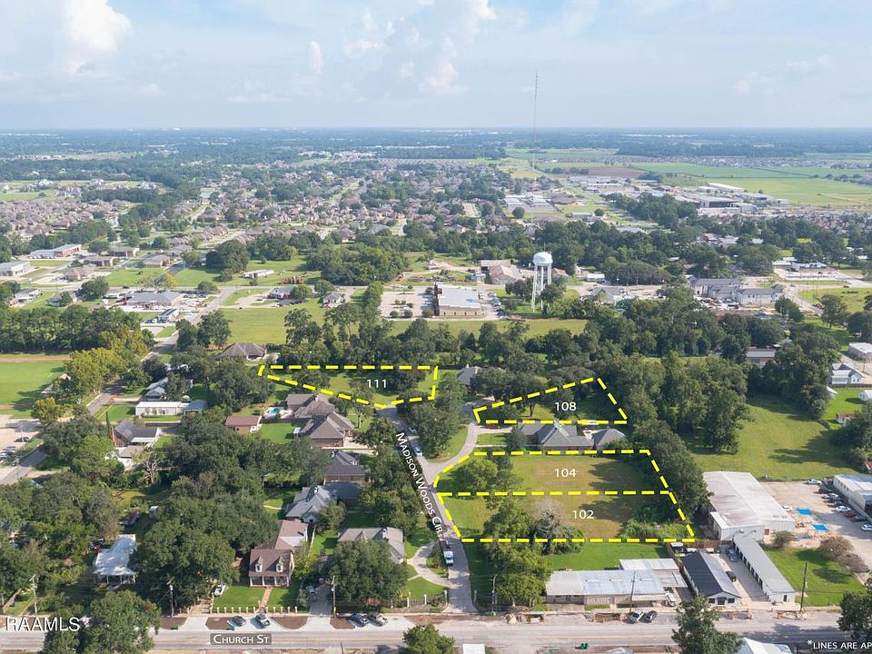 2nd image of 111 Madison Woods Cir