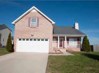 1029 Harding Dr, Clarksville, TN