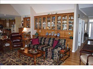 2nd image of 105 Planters Wood Ct