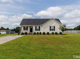 105 Sharon Dr, Selma, NC 27576