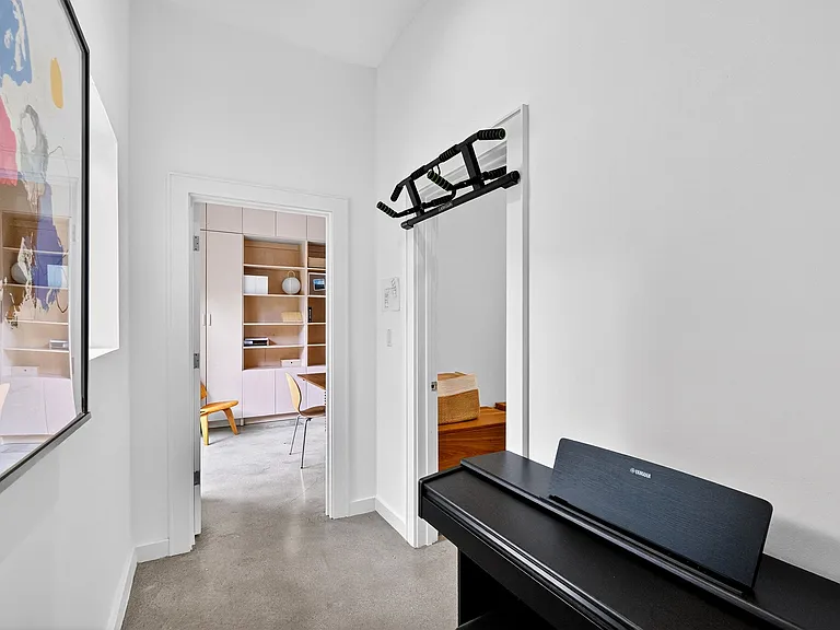 385 Harbor Ct — Photo 34