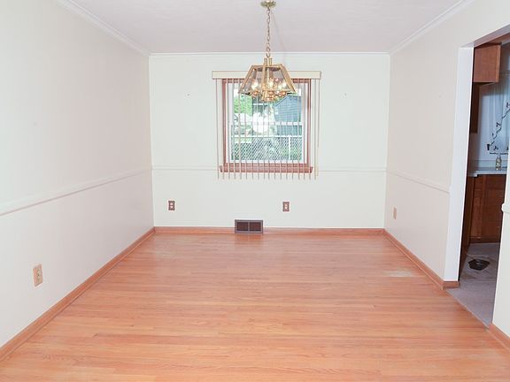 4th image of 5333 Bondy Dr