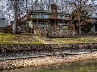 68 Arrow Wood Dr, Sunrise Beach, MO 65079