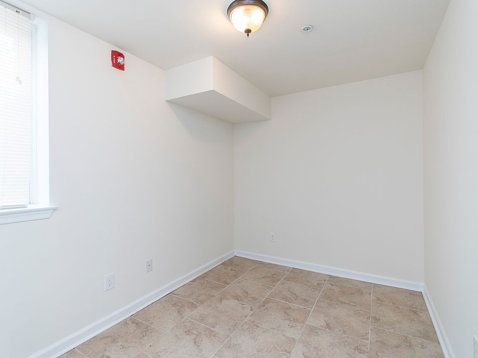 1st image of 1811 W Berks St APT A