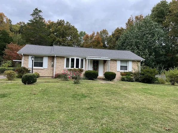 754 Thompson Rd, Pegram, TN 37143