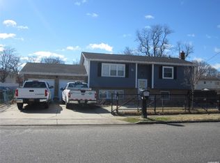 48 Nathalie Ave, Amityville, NY 11701