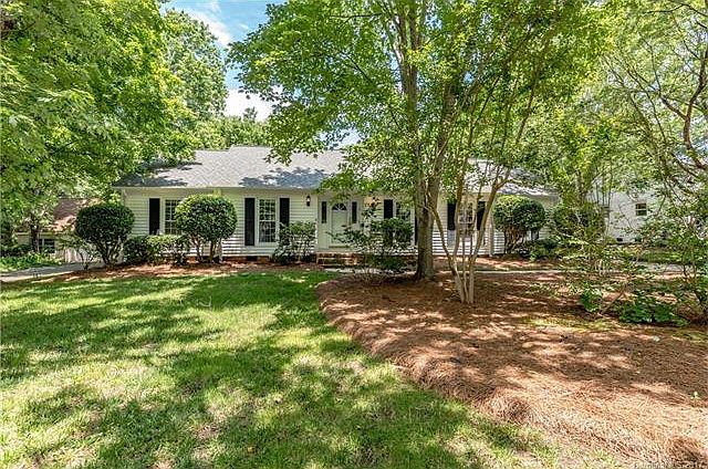 1st image of 6717 Summerlin Pl