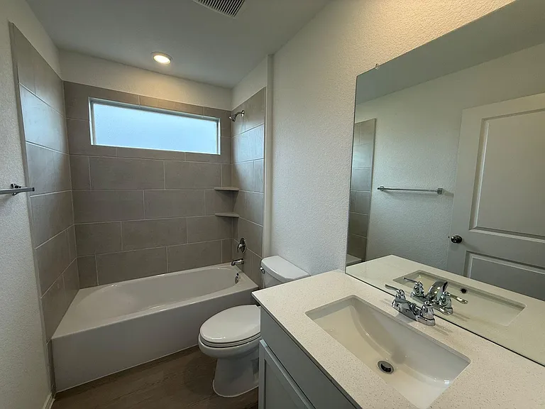 117 Alamito Ave — Photo 8