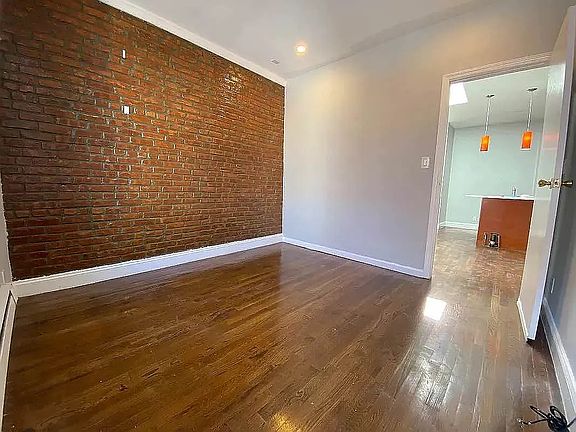 5th image of 1673 Nostrand Ave #3R