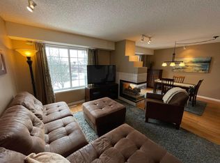 15645 24th Ave N UNIT C, Plymouth, MN 55447