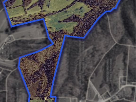 3rd image of 1125 Rose Hill Rd