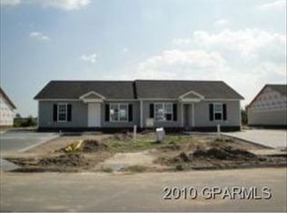 1228 Price Dr #A, Greenville, NC 27834