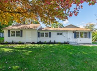 33 Maple Ave, Stockholm, NJ 07460