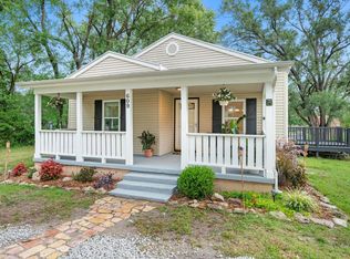 609 W 55th St S, Wichita, KS 67217