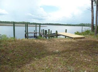 538 River Rd, Carrabelle, FL 32322