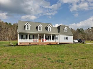 1723 Flat Rock Rd, Starr, SC 29684