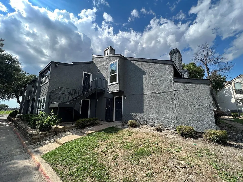 9696 Walnut St #1416
