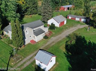 4436 E Rolston Rd, Linden, MI 48451