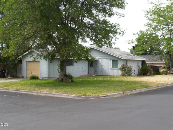1713 SW Lava Ave, Redmond, OR 97756