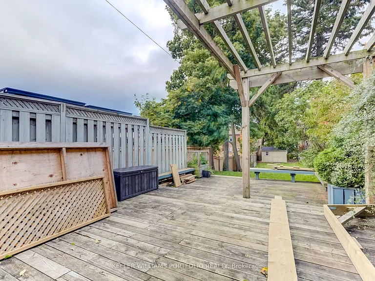 213 Erskine Ave — Photo 23