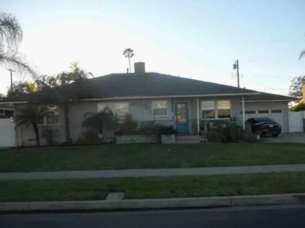 369 S Poinsettia Ave, Brea, CA 92821