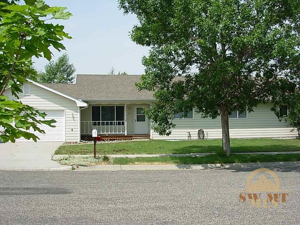 1st image of 411 N Pondera Ave