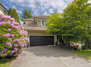 6 Linden Ct, Pt Moody, BC V3H 5C1