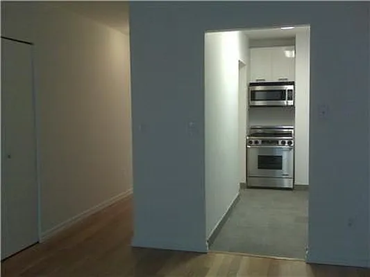 Rented by NY Living Solutions | media 33