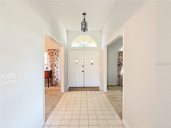 2nd image of 2020 Dutchess Ln