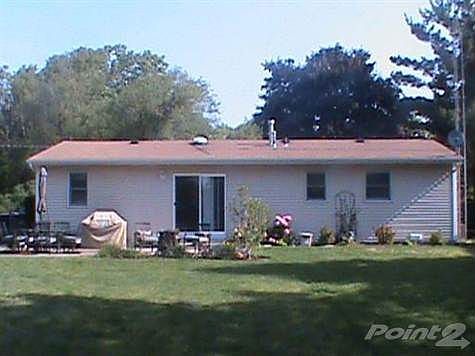 1007 florence johnsburg il 60051 yard