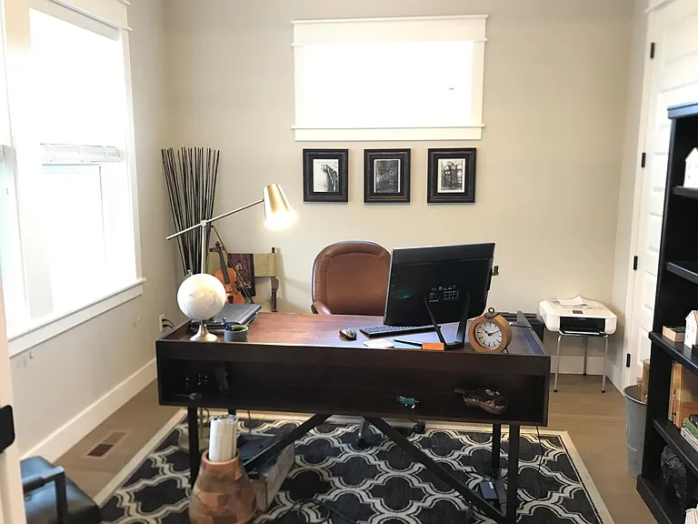 1095 E Crest Ridge Dr — Photo 3