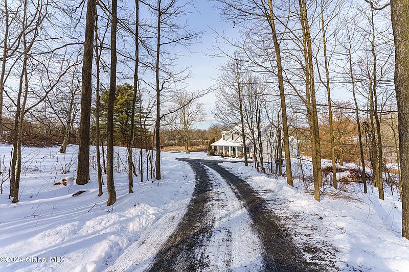 3rd image of 438 County Route 68