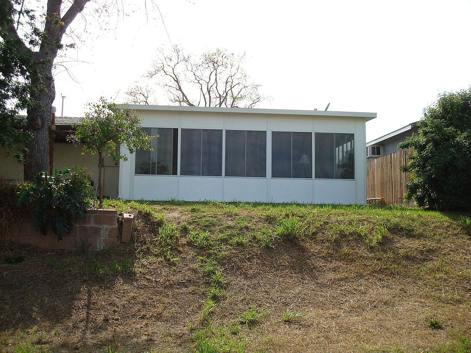 back/sun room