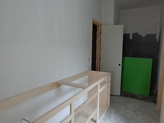 4th image of 7601 Granite Dr